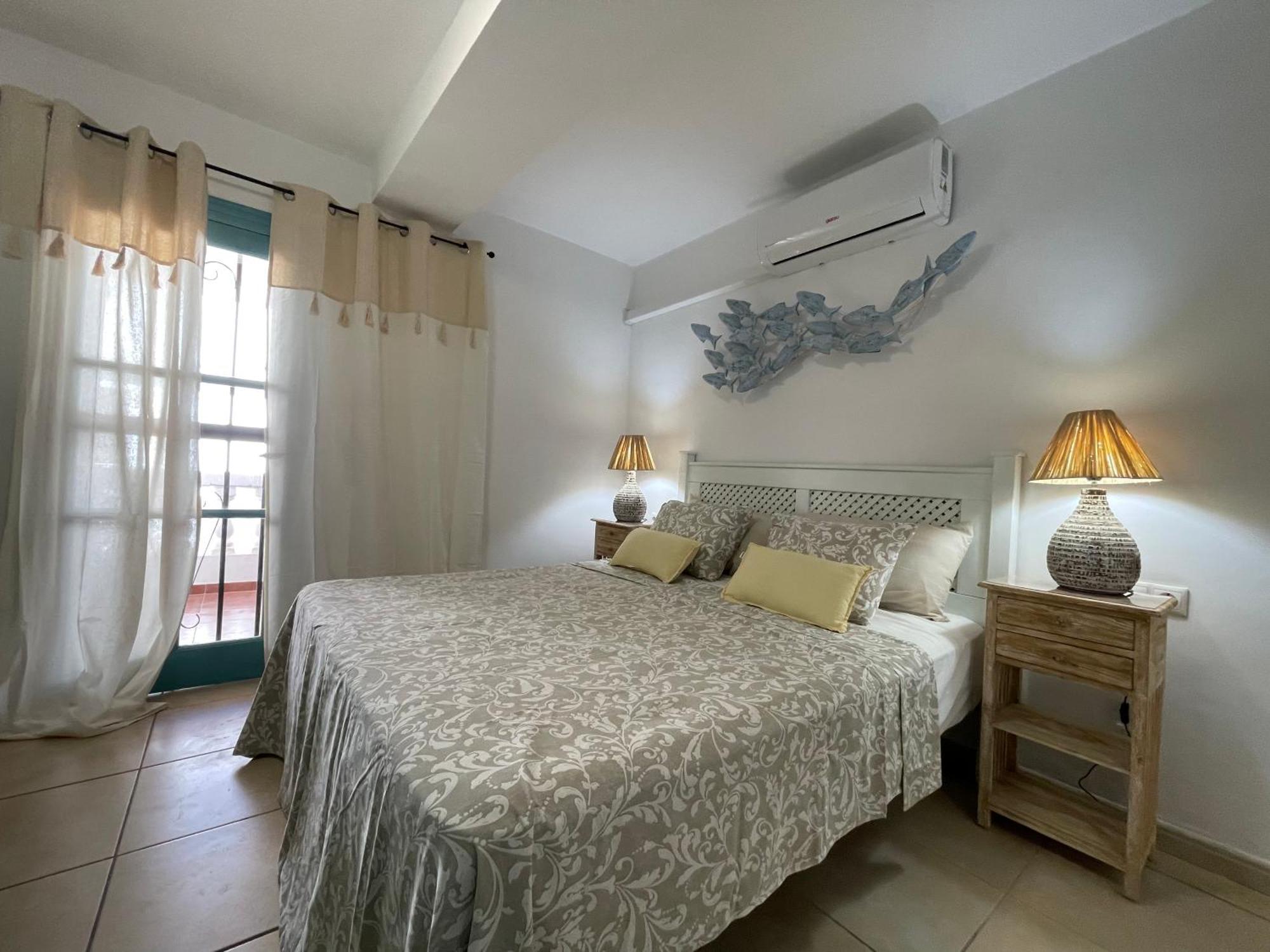 Port Royal Apartments, Heated Pool, Speed Wifi, Terrace Arona  Exterior foto